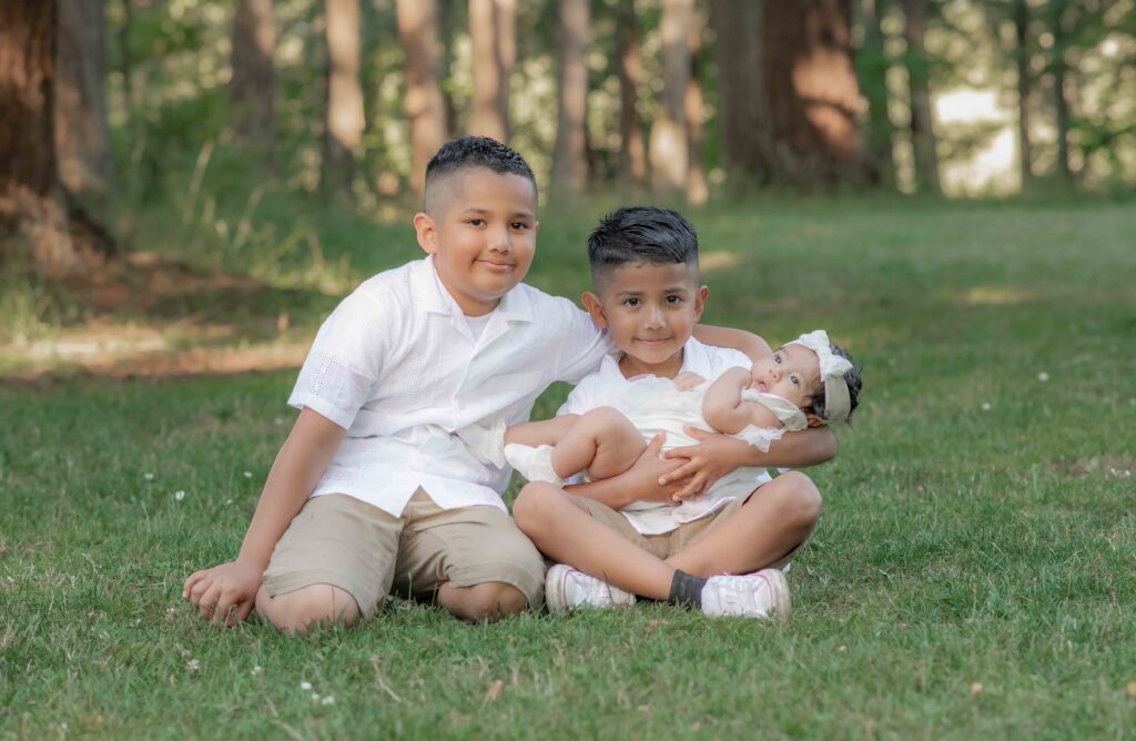 Kids at Lacamas Park during a photo session